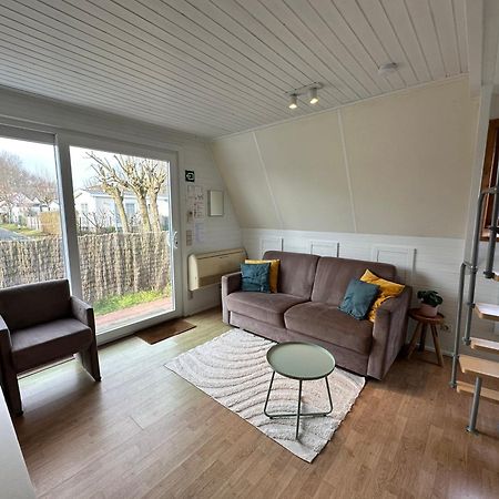 Gezellige chalet in Nieuwpoort - Oostduinkerke Buitenkant foto