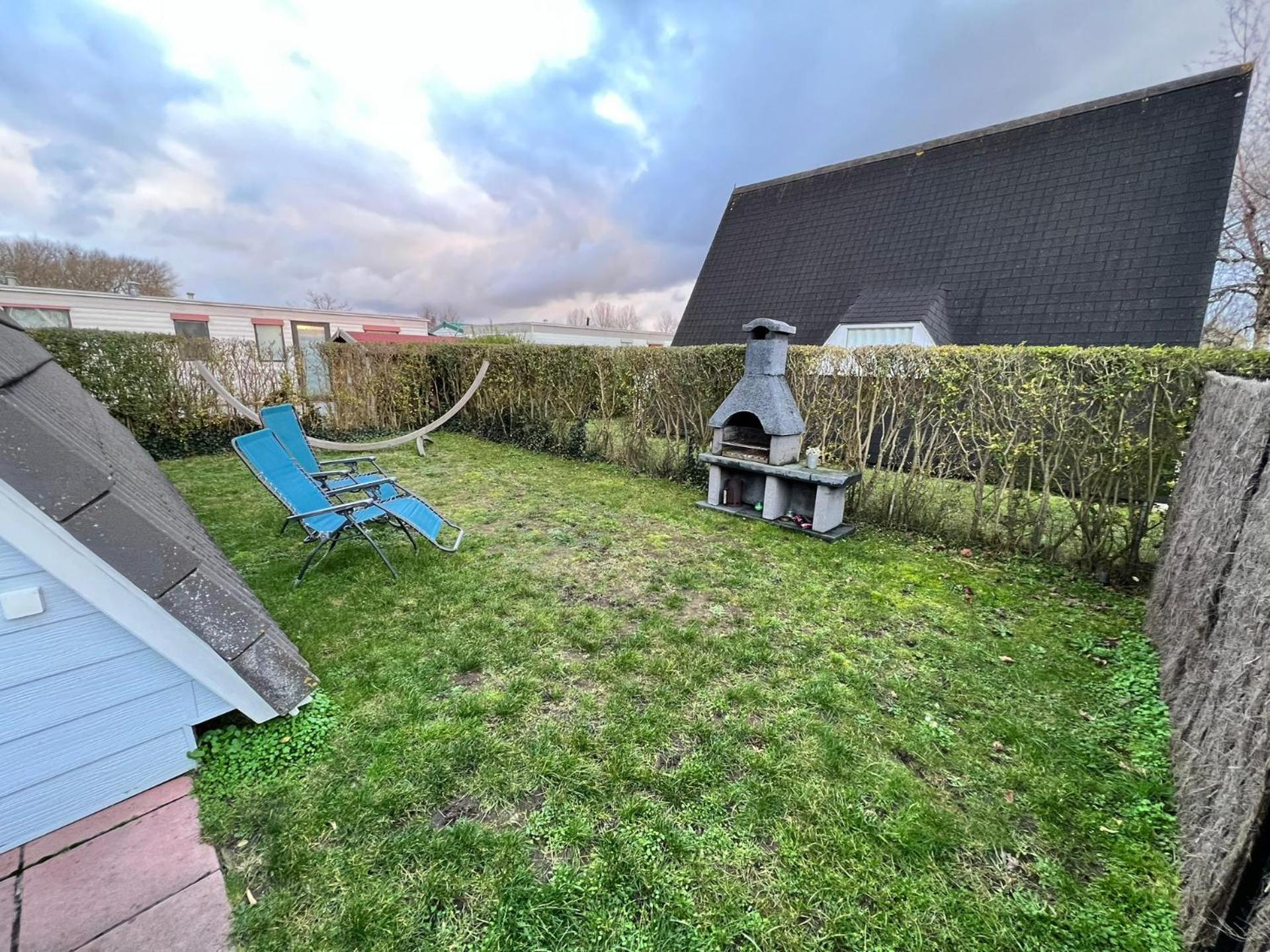 Gezellige chalet in Nieuwpoort - Oostduinkerke Buitenkant foto