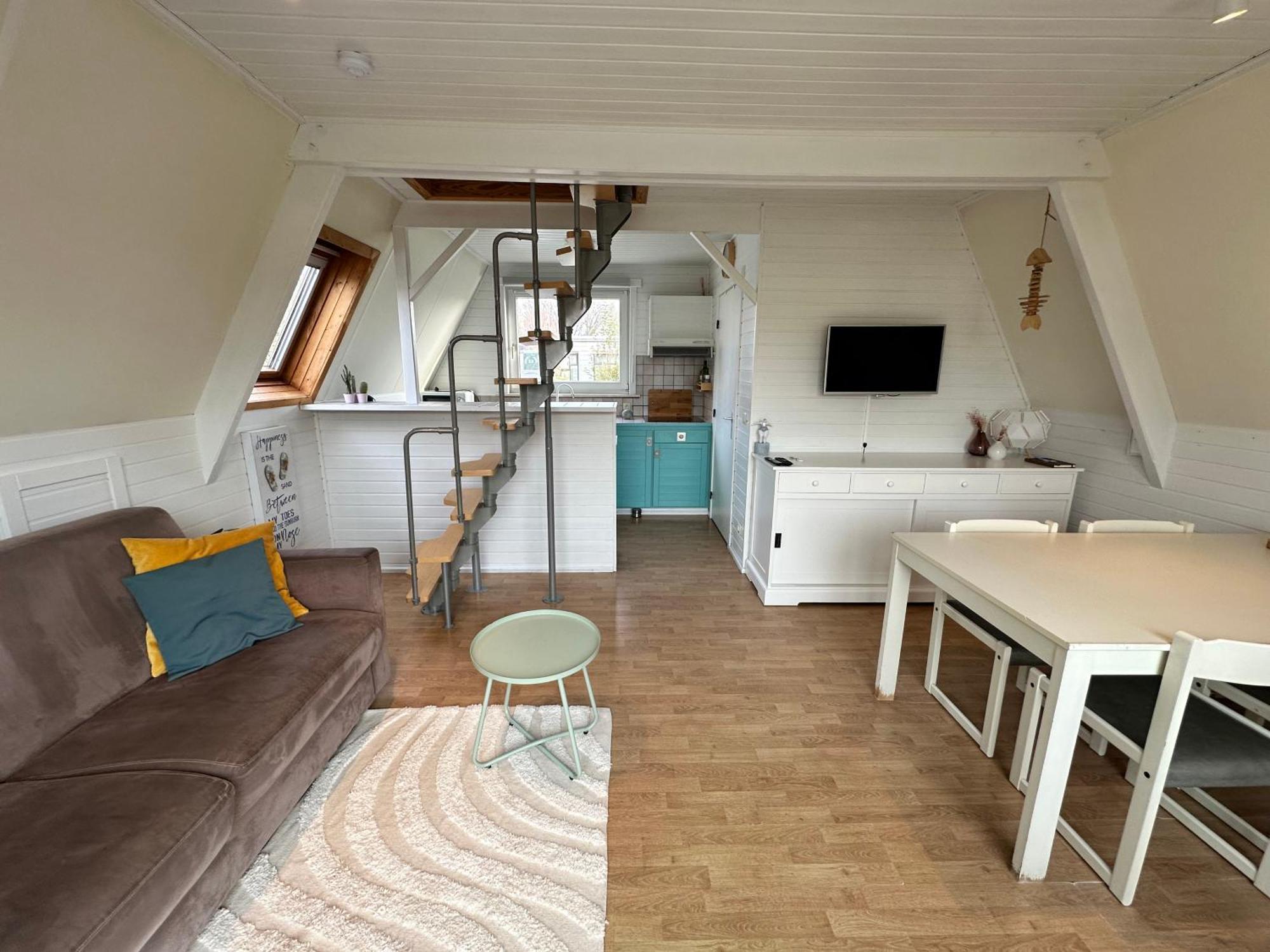 Gezellige chalet in Nieuwpoort - Oostduinkerke Buitenkant foto