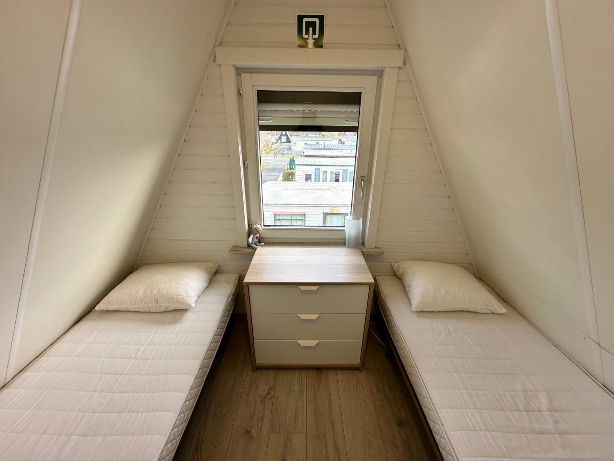 Gezellige chalet in Nieuwpoort - Oostduinkerke Buitenkant foto
